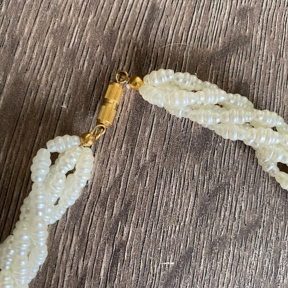 Freshwater Elegant Pearl Twisted Multi strand Necklace - Picture 10 of 12